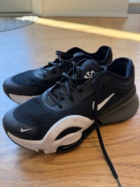 Nike Black & Gray Air Zoom Training Sneakers